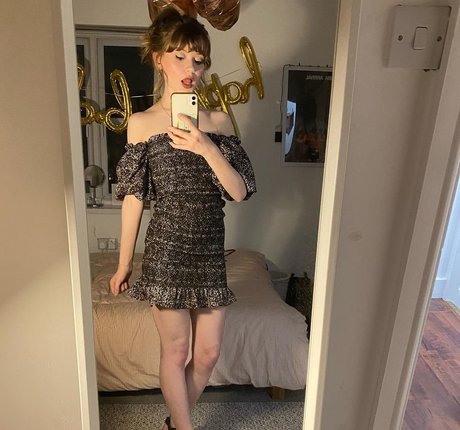 Maisie Peters
