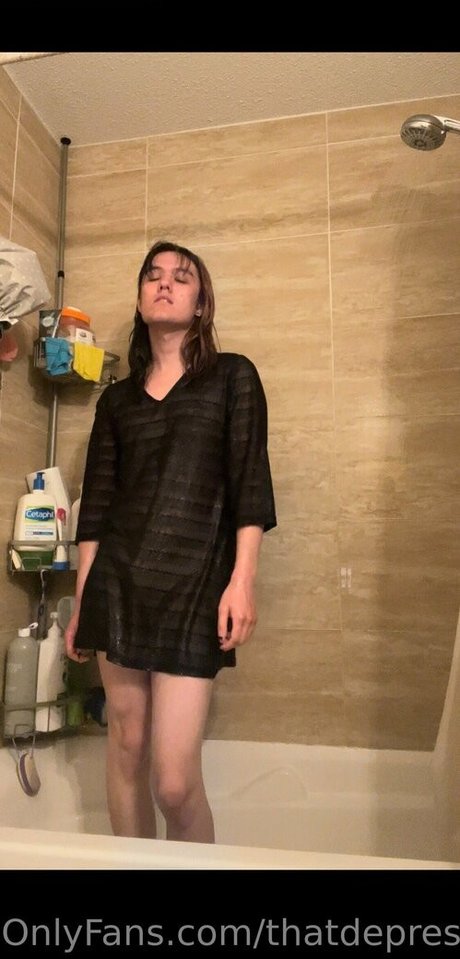Foto di nudo di fuga di OnlyFans di Thatdepressedrat