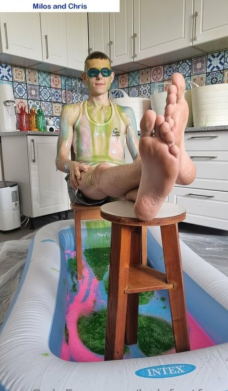 Ladsfeetfree