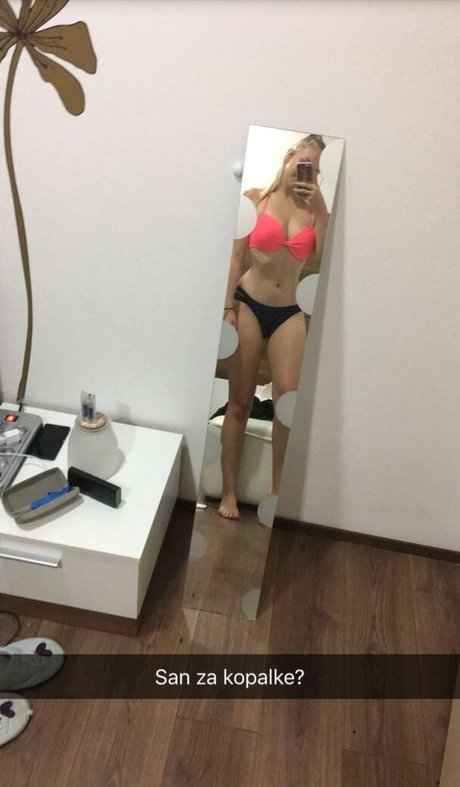 Foto di nudo di fuga di OnlyFans di Ikdiablita