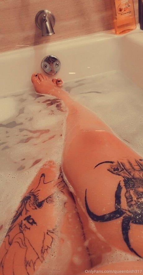 Foto di nudo di fuga di OnlyFans di Queenbish317