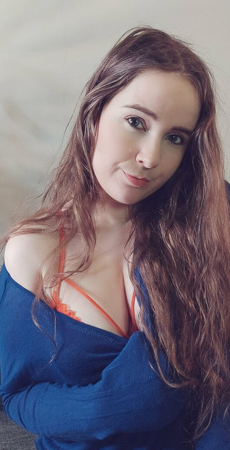 Foto di nudo di fuga di OnlyFans di Melodymellow