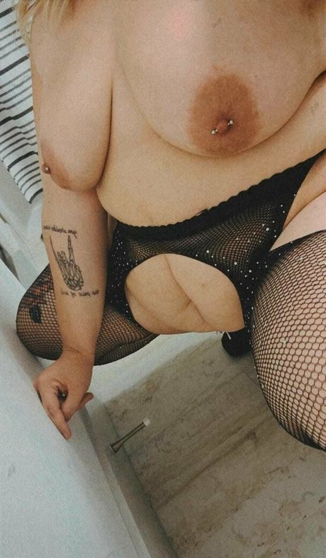 Foto di nudo di fuga di OnlyFans di Darlingjade1993