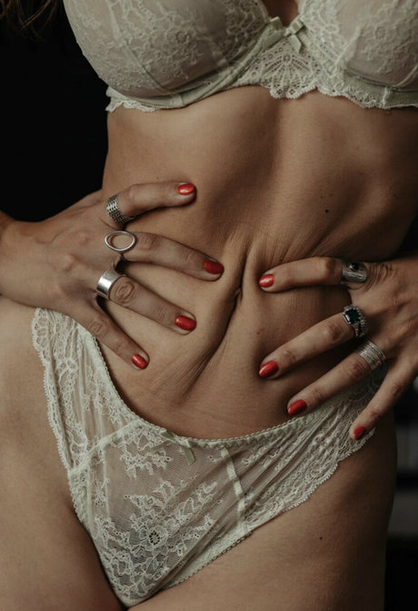 Foto di nudo di fuga di OnlyFans di Sasha
