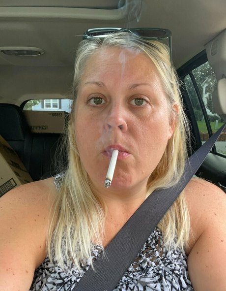 Foto di nudo di fuga di OnlyFans di Smokybrookeb