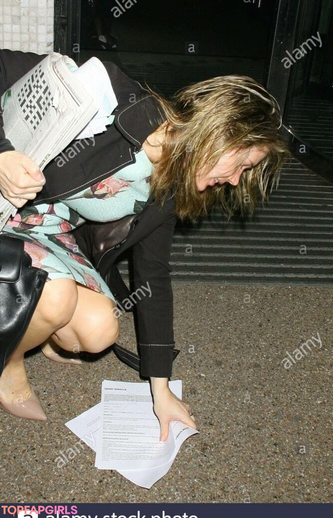 Foto di nudo di fuga di OnlyFans di Charlotte Hawkins #8 Foto di nudo di fuga di OnlyFans di Charlotte Hawkins #8