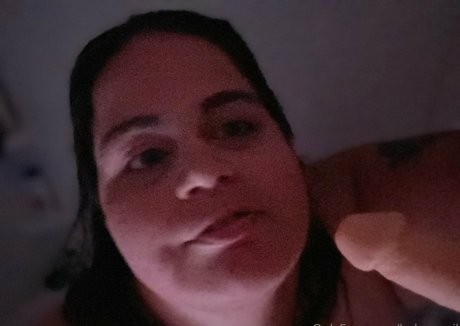 Foto di nudo di fuga di OnlyFans di Helenavail