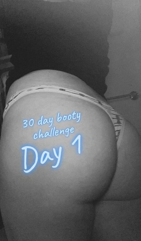 Foto di nudo di fuga di OnlyFans di Serenitysapphire808