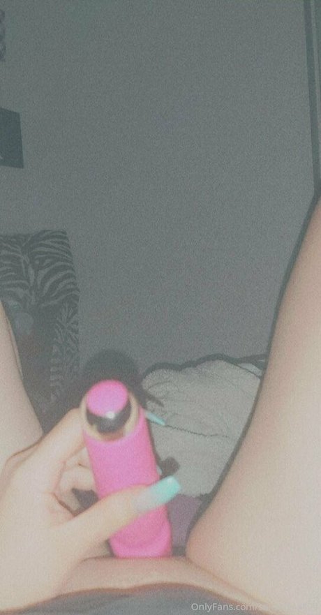 Foto di nudo di fuga di OnlyFans di Serenitysapphire808