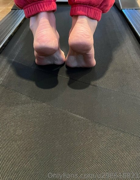 Foto di nudo di fuga di OnlyFans di Footgoddessmacie