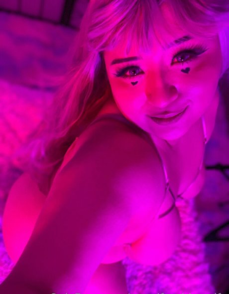 Foto di nudo di fuga di OnlyFans di Oppaifreebiewaifu
