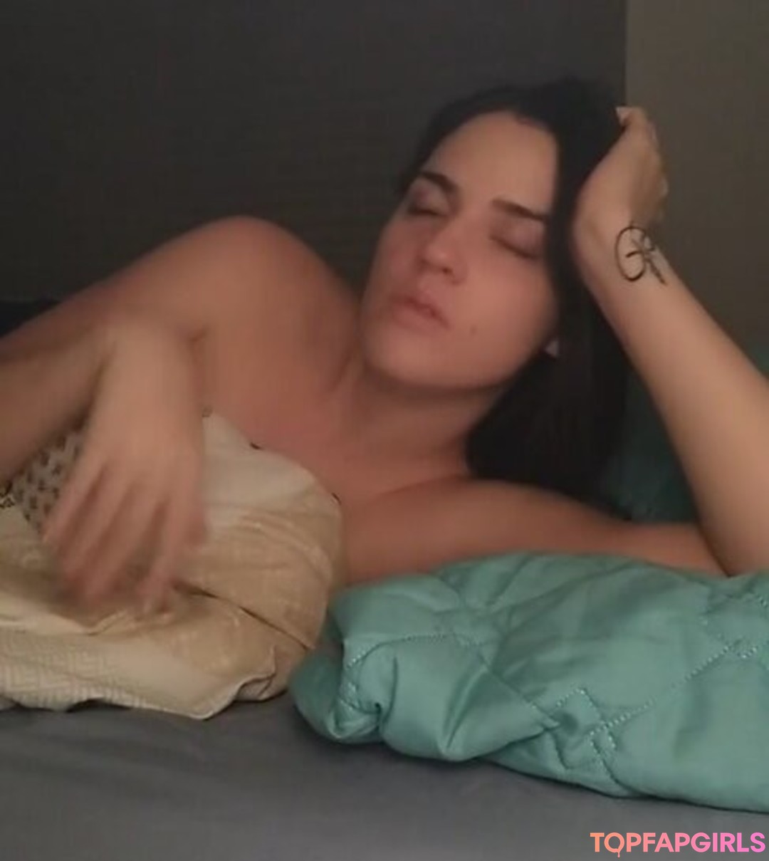 Foto di nudo di fuga di OnlyFans di Ophelie Rullier #1154