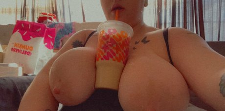 Foto di nudo di fuga di OnlyFans di Hookahqueeensfw