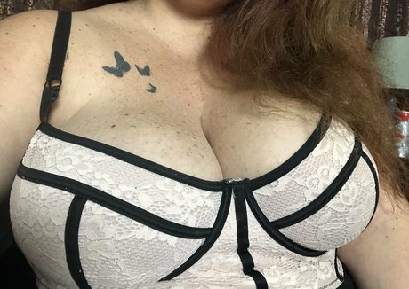 Foto di nudo di fuga di OnlyFans di Hookahqueeensfw