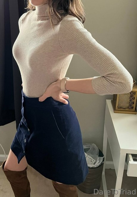 Foto di nudo di fuga di OnlyFans di Daretotriad