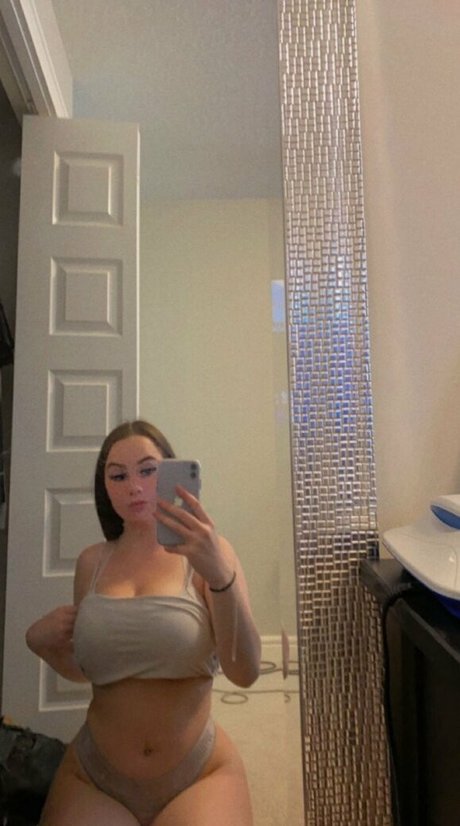 Foto di nudo di fuga di OnlyFans di Odessaleexo