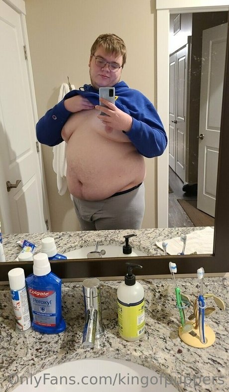 Foto di nudo di fuga di OnlyFans di Kingofpuppers