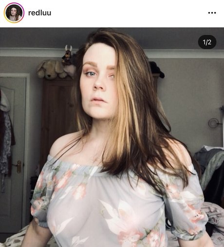 Foto di nudo di fuga di OnlyFans di Reach For The Peach