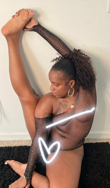 Foto di nudo di fuga di OnlyFans di Yulovecoffee