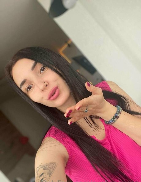 Foto di nudo di fuga di OnlyFans di Evelinaqueen
