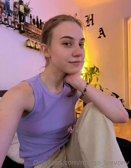 Foto di nudo di fuga di OnlyFans di Margoleevony