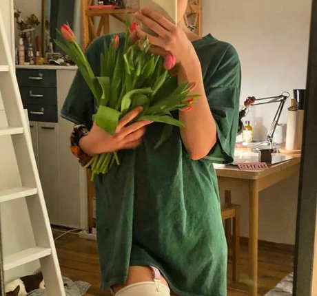 Foto di nudo di fuga di OnlyFans di Margoleevony