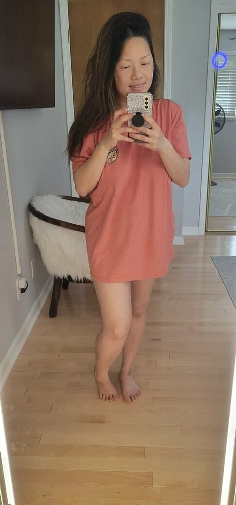 Foto di nudo di fuga di OnlyFans di Missjeeyungfree