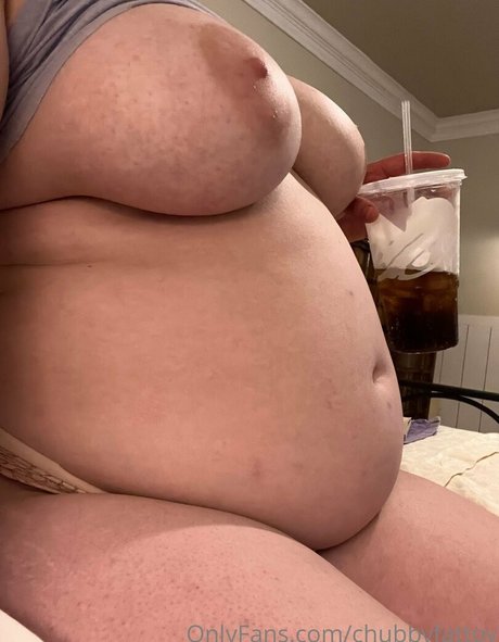 Foto di nudo di fuga di OnlyFans di Chubbyfattoy