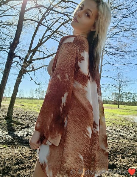 Foto di nudo di fuga di OnlyFans di Midsouthhottie
