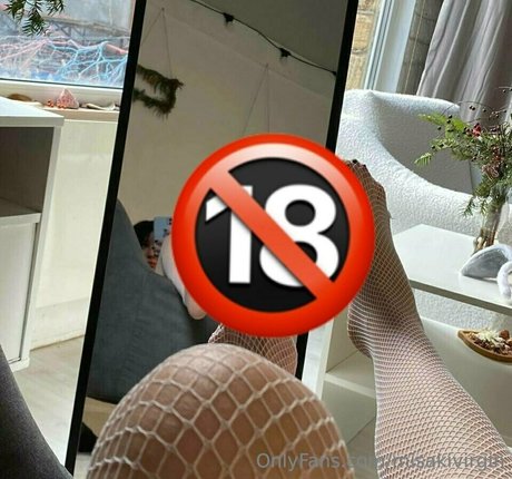 Foto di nudo di fuga di OnlyFans di Misakivirgin