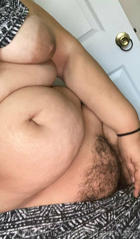 Karlaxxxlane