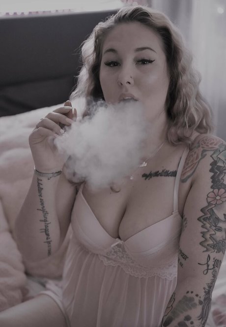 Foto di nudo di fuga di OnlyFans di Freemadbadvoodoo