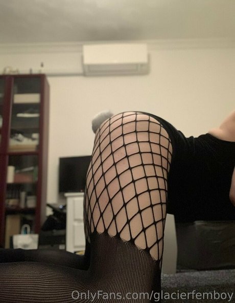 Foto di nudo di fuga di OnlyFans di Glacierfemboy