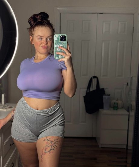 Foto di nudo di fuga di OnlyFans di Playwithtayyy