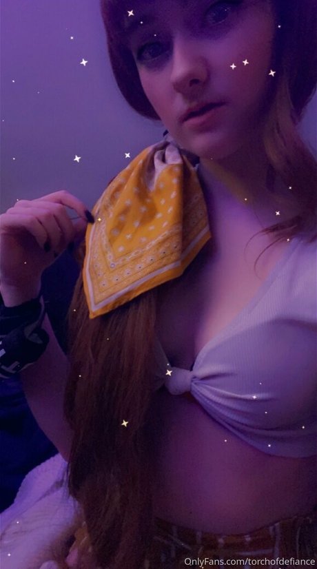 Foto di nudo di fuga di OnlyFans di Torchofdefiance