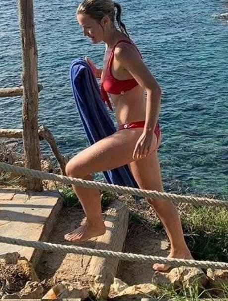 Foto di nudo di fuga di OnlyFans di Helen Skelton