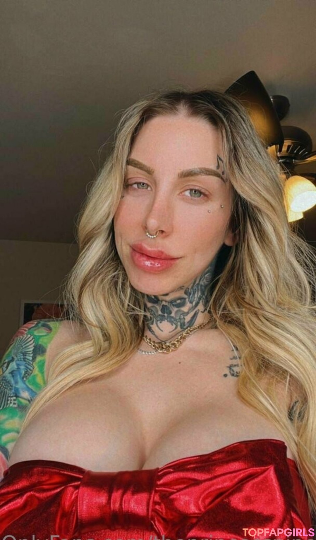 Foto di nudo di fuga di OnlyFans di Theprincesspineapple #126 Foto di nudo di fuga di OnlyFans di Theprincesspineapple #126