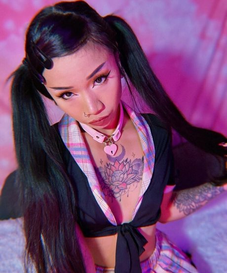 Foto di nudo di fuga di OnlyFans di Raine Lee