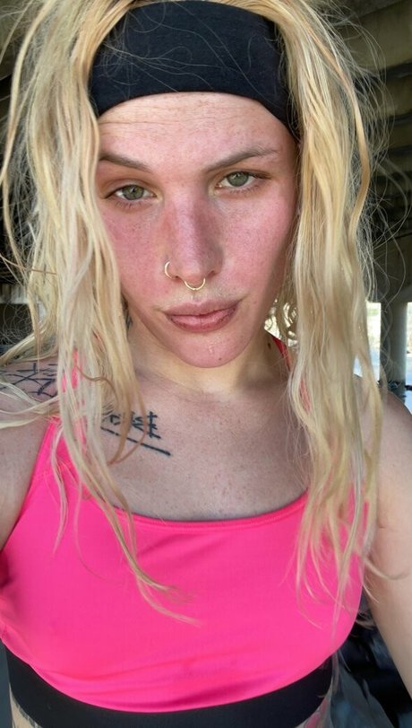 Foto di nudo di fuga di OnlyFans di Lilkittyjadee