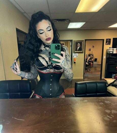 Leighravenx