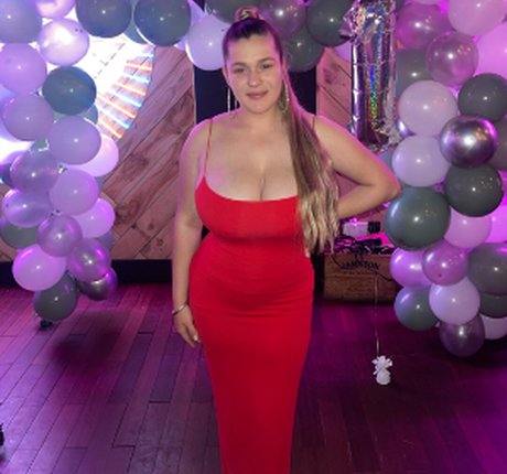 Foto di nudo di fuga di OnlyFans di Dove022