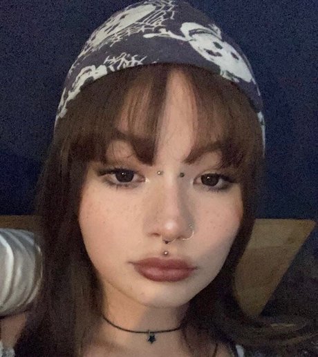 Foto di nudo di fuga di OnlyFans di Thesluttygrunge