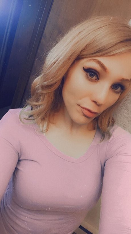 Foto di nudo di fuga di OnlyFans di Nicole Golomski