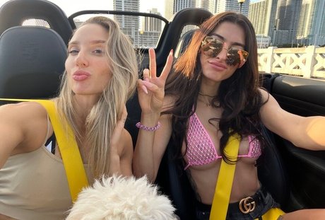 Foto di nudo di fuga di OnlyFans di Danielledixon22