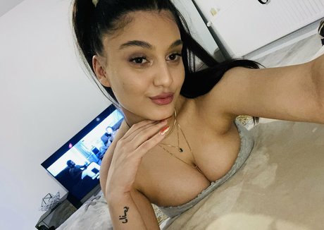 Foto di nudo di fuga di OnlyFans di Mydaisydolly