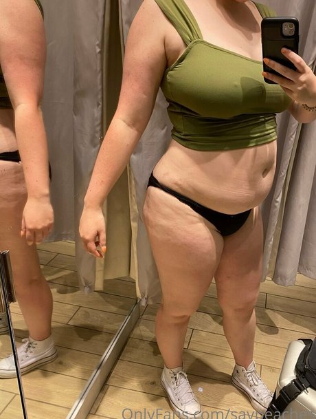 Foto di nudo di fuga di OnlyFans di Savpeaches
