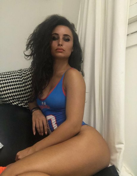 Foto di nudo di fuga di OnlyFans di Sweetselly