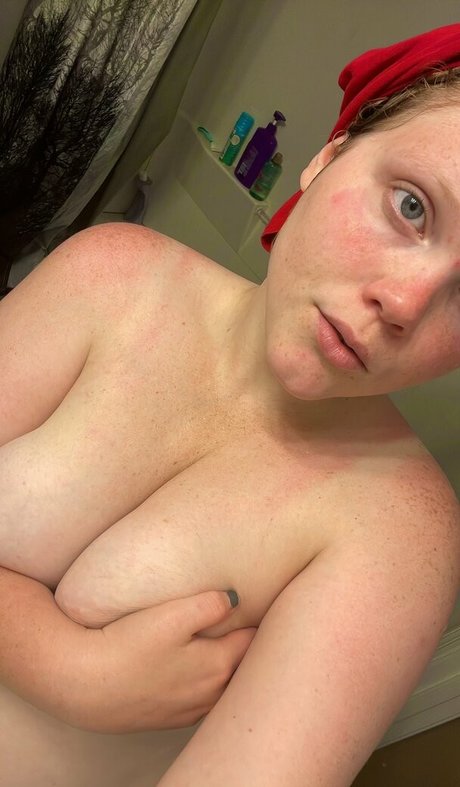Foto di nudo di fuga di OnlyFans di Rosie86422