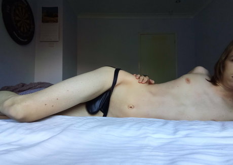 Foto di nudo di fuga di OnlyFans di Tomaaa