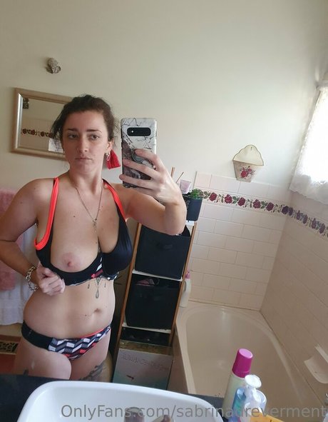 Foto di nudo di fuga di OnlyFans di Sabrinadreverment